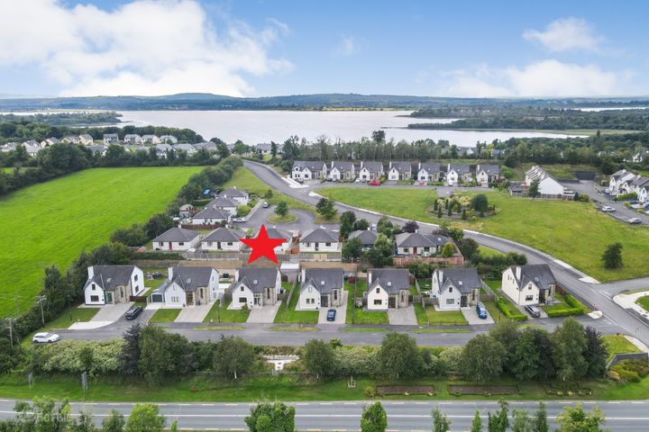 5 Shannon Haven, Dromod, Leitrim, Leitrim