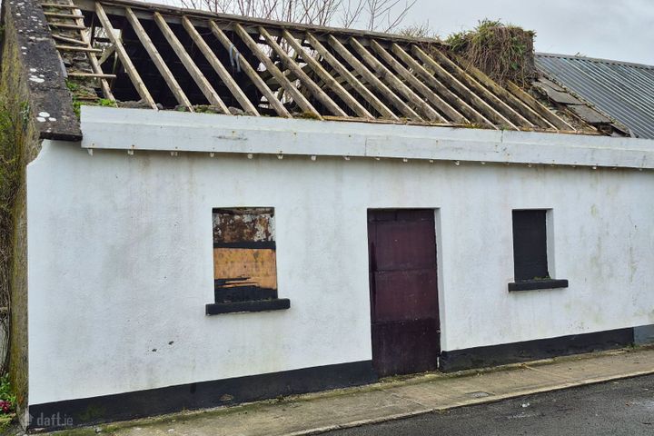 6 New Street, Headford, Co. Galway