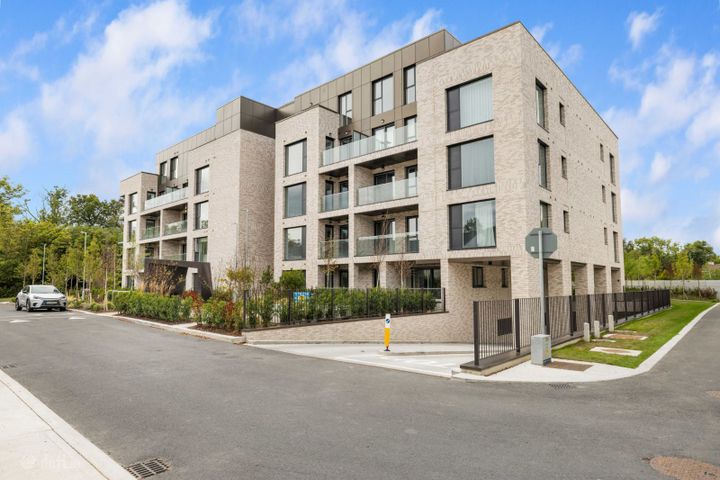 1 Beckett Woods, Brighton Road, Foxrock, Dublin 18