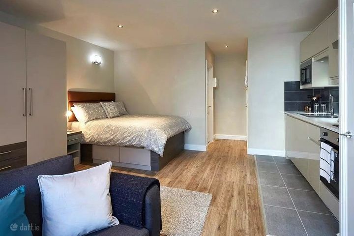 Boíreann Bheag,Roscam,Galway, Roscam, Co. Galway