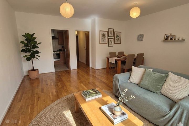 4 Bellair Close, Bellair Estate, Douglas, Co. Cork, T12Y195