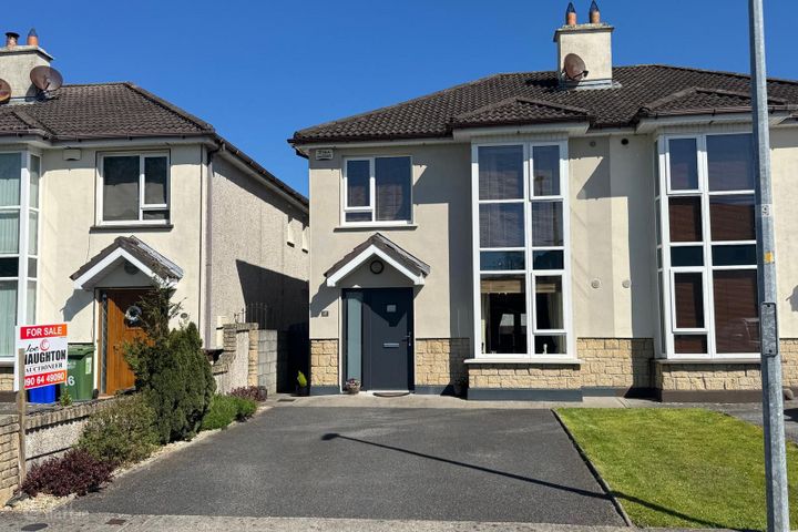 17 Ross Árd, Monksland, Athlone, Co. Roscommon, N37A5V2