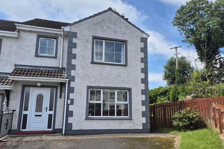 29 Beechwood Grove, Lifford, Co. Donegal