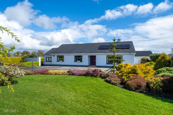 Sycamore Hill, Lawrencetown, Ballinasloe, Co. Galway, H53AW63
