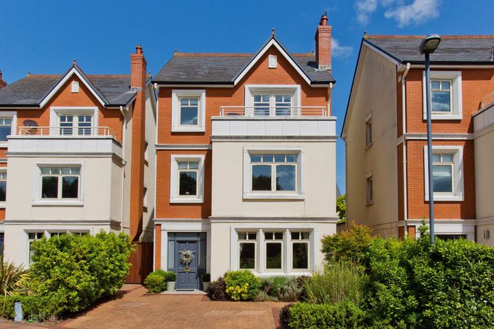 3 College Sq, Terenure, Dublin 6w, Dublin