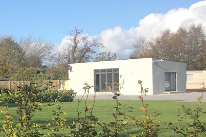 Stonepark, Ballinderry, Nenagh, Ballinderry, Co. Tipperary
