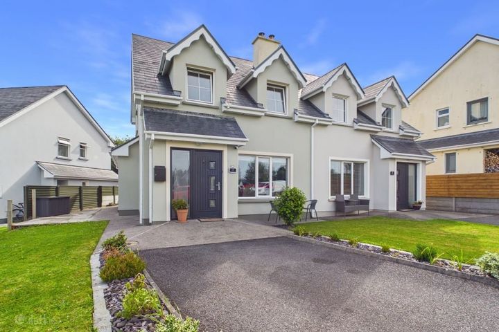 5 Ard Aoibhinn, Firies, Co Kerry, V93EY42