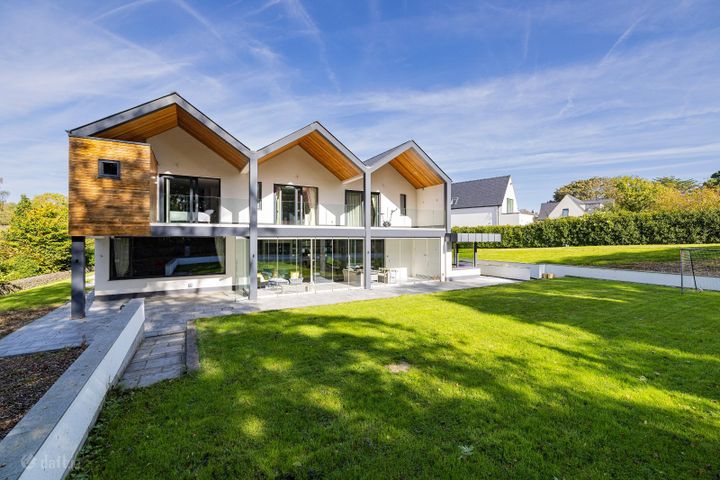 2 Newbridge Avenue, Donabate, Co Dublin, Dublin