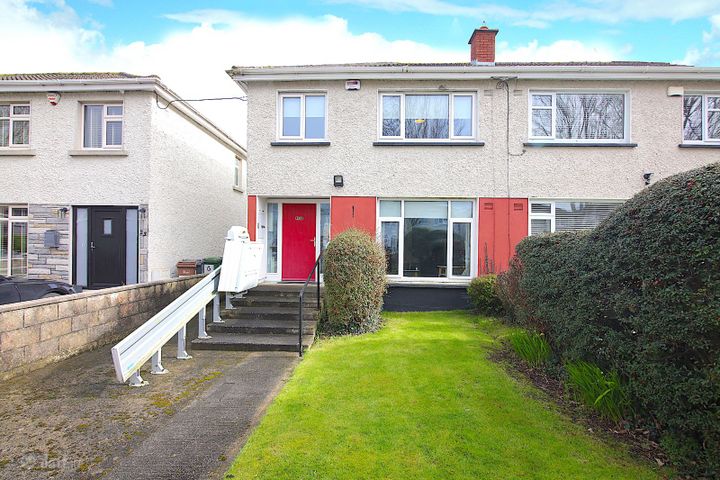 25 Hillcrest Heights, Hillcrest, Lucan, Co. Dublin, K78Y5C8