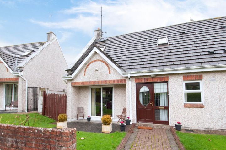 11 Courtown Cove, Courtown, Riverchapel, Co. Wexford, Y25YH74