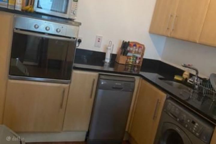 Saint James's Court, Mount Brown, Du, Kilmainham, Dublin 8