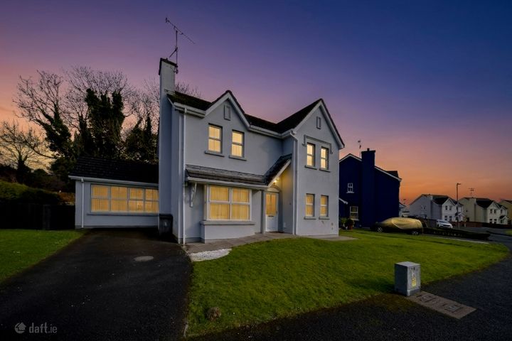 8 Greenfields, Convoy, Co. Donegal, F93RK83
