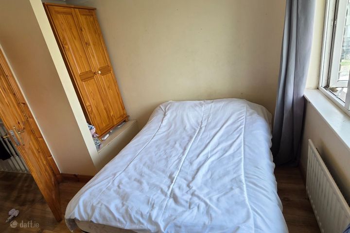     Rockfield Manor,  AVAILABLE NOW, Dundalk, Co. Louth