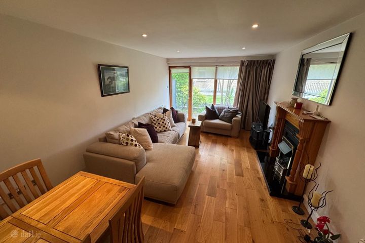 Apartment 16, Merton Hall, Milltown Avenue D06 KA06, Milltown, Dublin 6