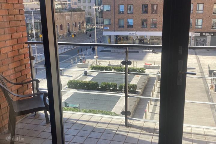 7 Barrow House, Custom House Square, Mayor Street , IFSC, Dublin 1