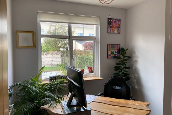 79 Wingfield, Stepaside, Dublin 18