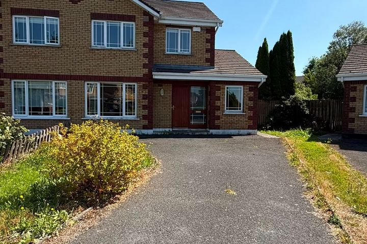 8 Oakfield, Tullamore, Co. Offaly, R35YA27