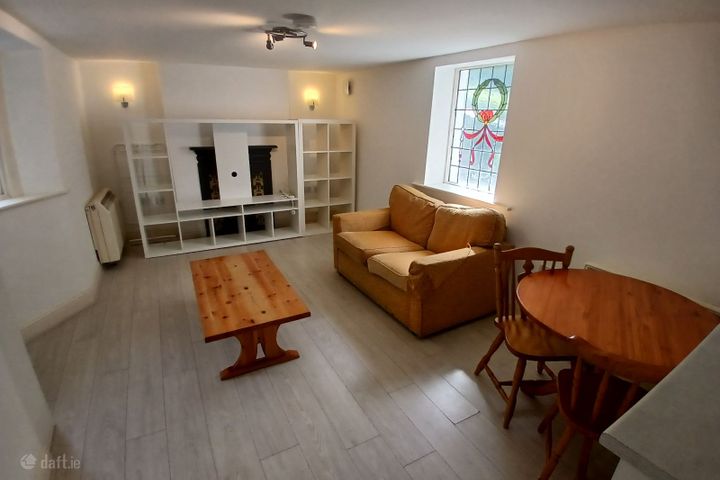 Apartment 5, 43 Pembroke Road, Ballsbridge, Dublin 4