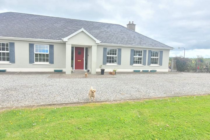 Clonlohan, Newmarket-On-Fergus, Ennis, Shannon, Co. Clare