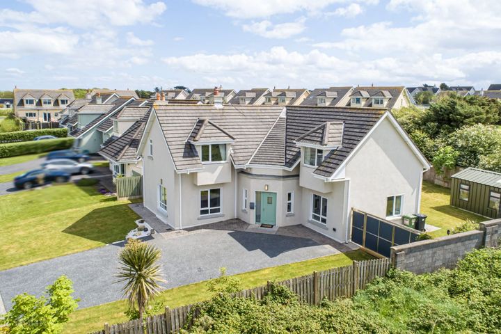 25 Airfield Point, Coxtown, Dunmore East, Co. Waterford, X91E8E8