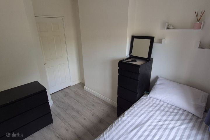 Kilgobbin, Leopardstown, Dublin 18