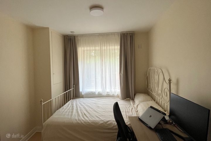 The Oaks, Rockfield, Dundrum, Dublin 16, Dublin 14, Dublin 16