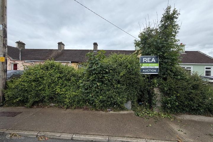 15 St Senan's Terrace, Kilrush, Co. Clare, V15EK24
