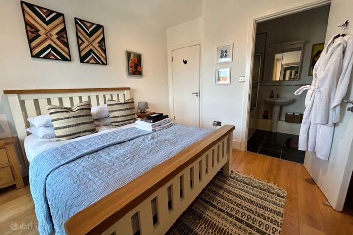 The Moorings, Portobello Harbour, Dublin 8, Portobello, Dublin 8