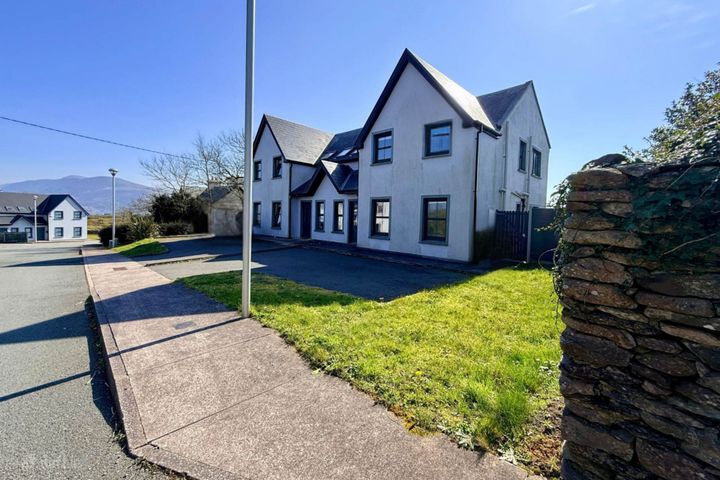 1 The Old Rectory, Beenbane, Waterville, Co. Kerry, V23H242