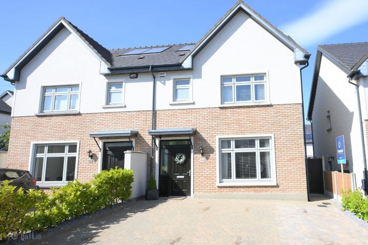 20 The Lawn, Janeville, Carrigaline, Cork