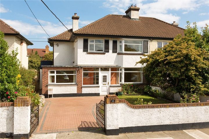 13 Dundela Park, Sandycove, Dublin, Dublin