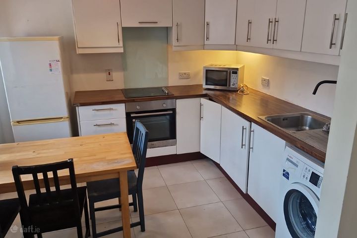 Bishopsmede Apt, Clanbrassil Street, Dublin 8, Co. Dublin