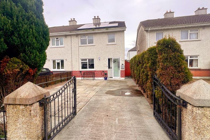 7 Meadowbrook Gardens, Ballinasloe, Co. Galway, H53XH00