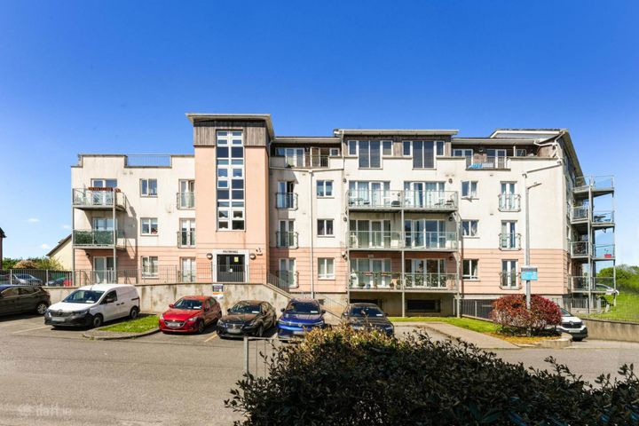 13 Walton Hall, Riverbank, Swords, Co. Dublin, K67HY53