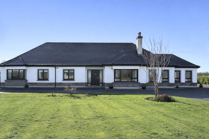 Ballinamona, Ballycanew, Gorey, Co. Wexford, Y25XP40