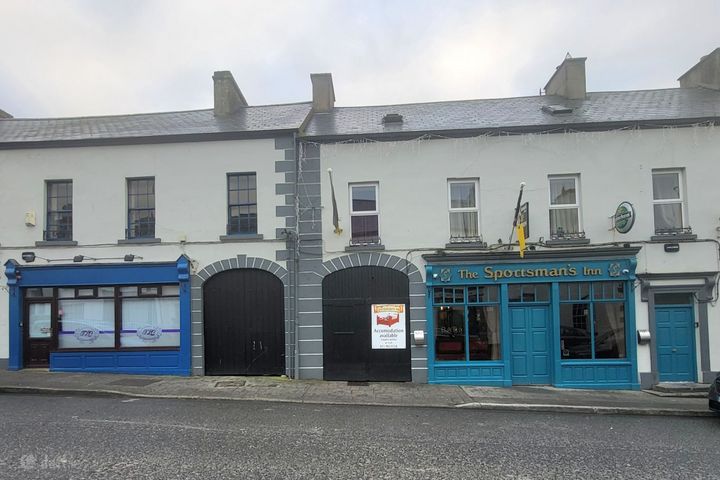 The Sportsman'S Inn, Elphin Street, Strokestown, Co. Roscommon, F42R851