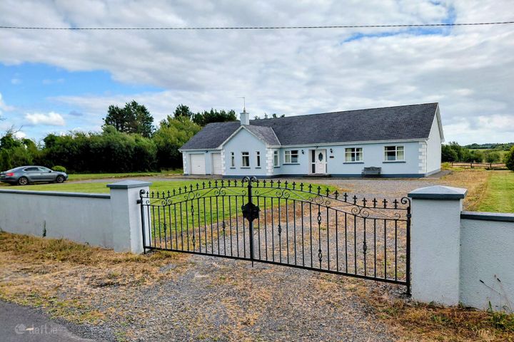 Timacat, Glenamaddy, Gortnadeeve, Co. Galway, F45TK44