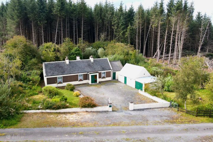 Mantuar, Frenchpark, Ballinameen, Co. Roscommon, F45YY32