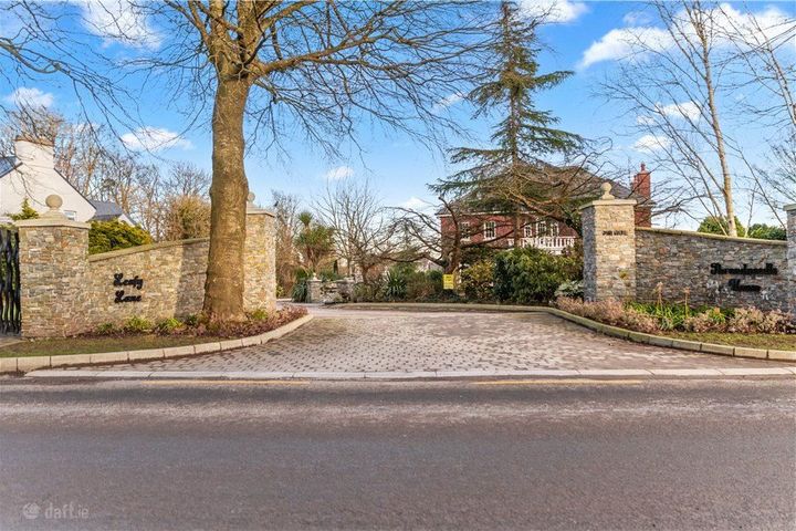 Leafy Lane, Rochestown, Co. Cork, T12XYV2