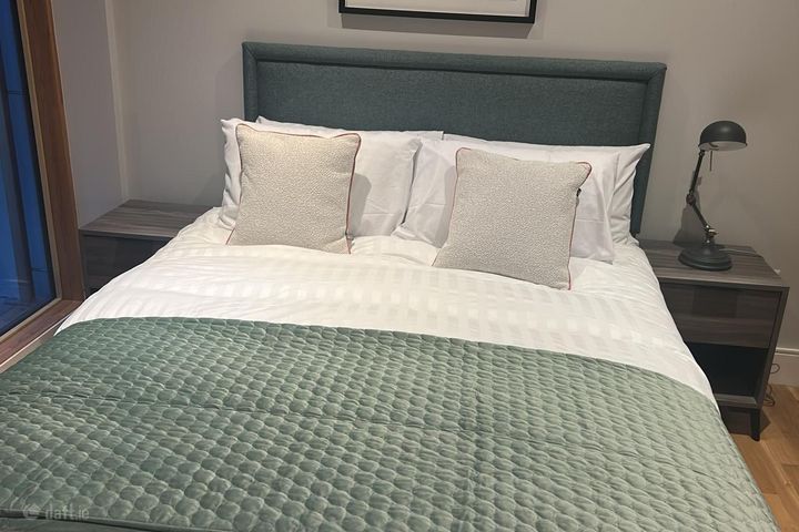 Heuston South Quarter,Saint John'S Road West,Dublin 8, Kilmainham, Dublin 8