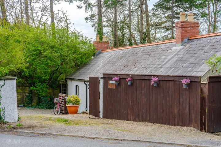 The Cottage, Carpenterstown Road, Castleknock, Dublin 15, D15YYH9