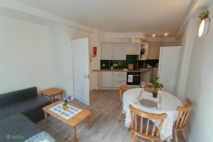 Apartment 302, Mount Kennett Apartments, Mount Kennett Place, Limerick City Centre, Co. Limerick, V94V5W4