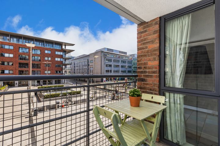 19 Beresford House, Custom House Square, IFSC, Dublin 1, D01YY97