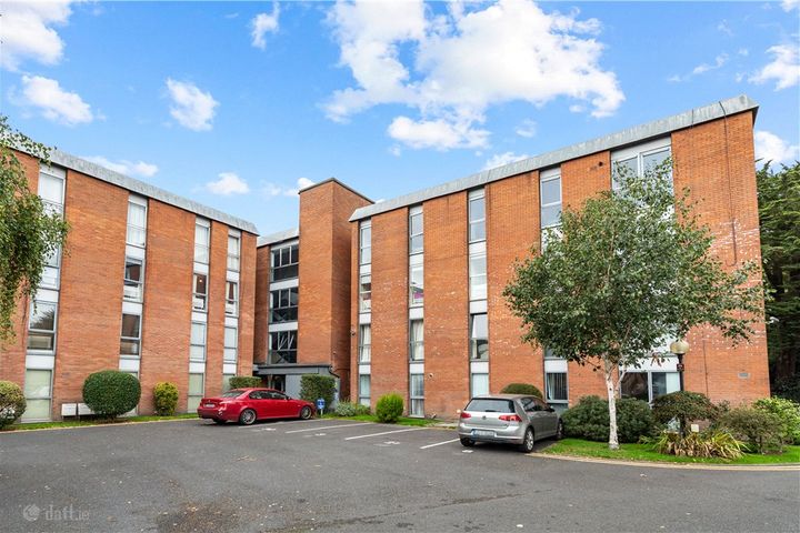 15 Merrion Court, Ailesbury Road, Ballsbridge, Dublin 4, D04P9W8