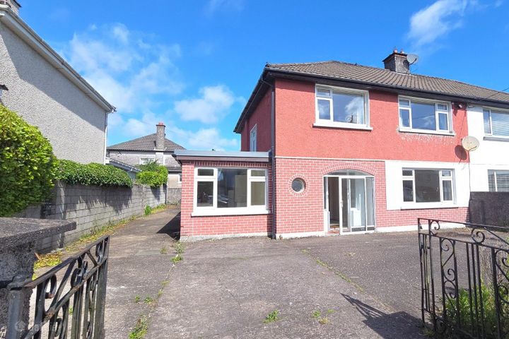 3 The Rise, Bishopstown, Co. Cork
