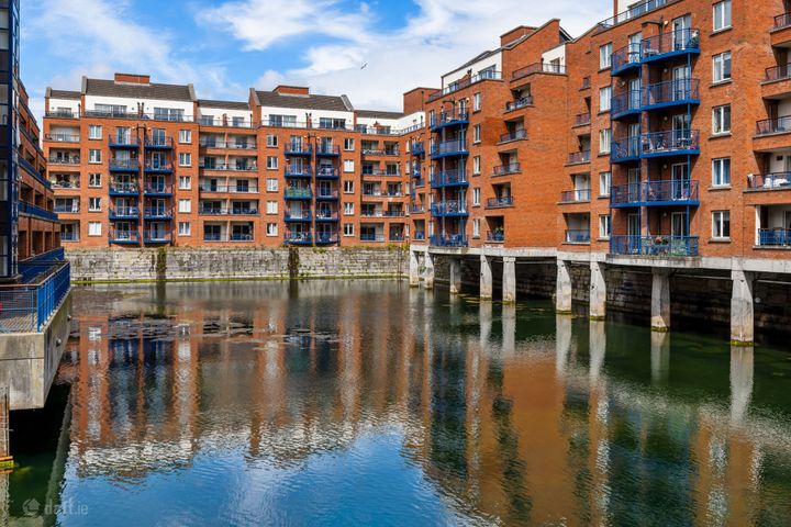 114 Inishtrahull, Custom House Harbour, IFSC, Dublin 1, D01FX27