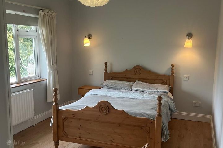 Broadford Hill, Dublin 16, Ballinteer, Dublin 16