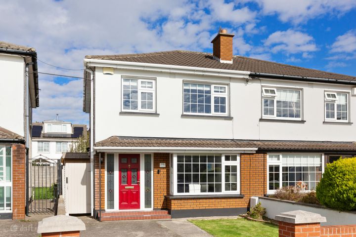 215 Glenvara Park, Knocklyon, Dublin 16, D16 TY82