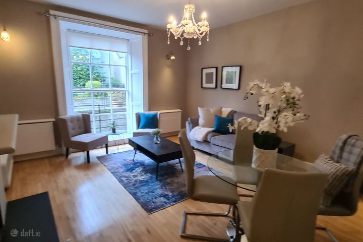 Apartment 1, 10 Harcourt Terrace, Dublin 2