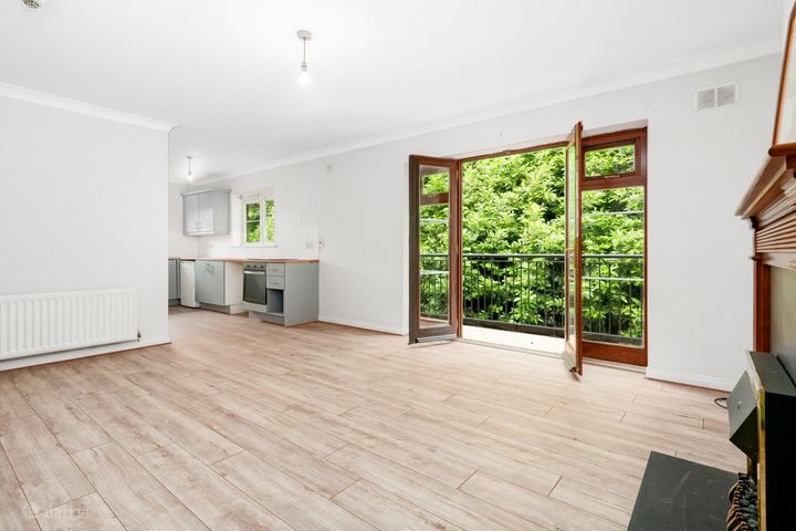 6 Curragh Hall Wood, Tyrrelstown, Dublin 15 D15 R72